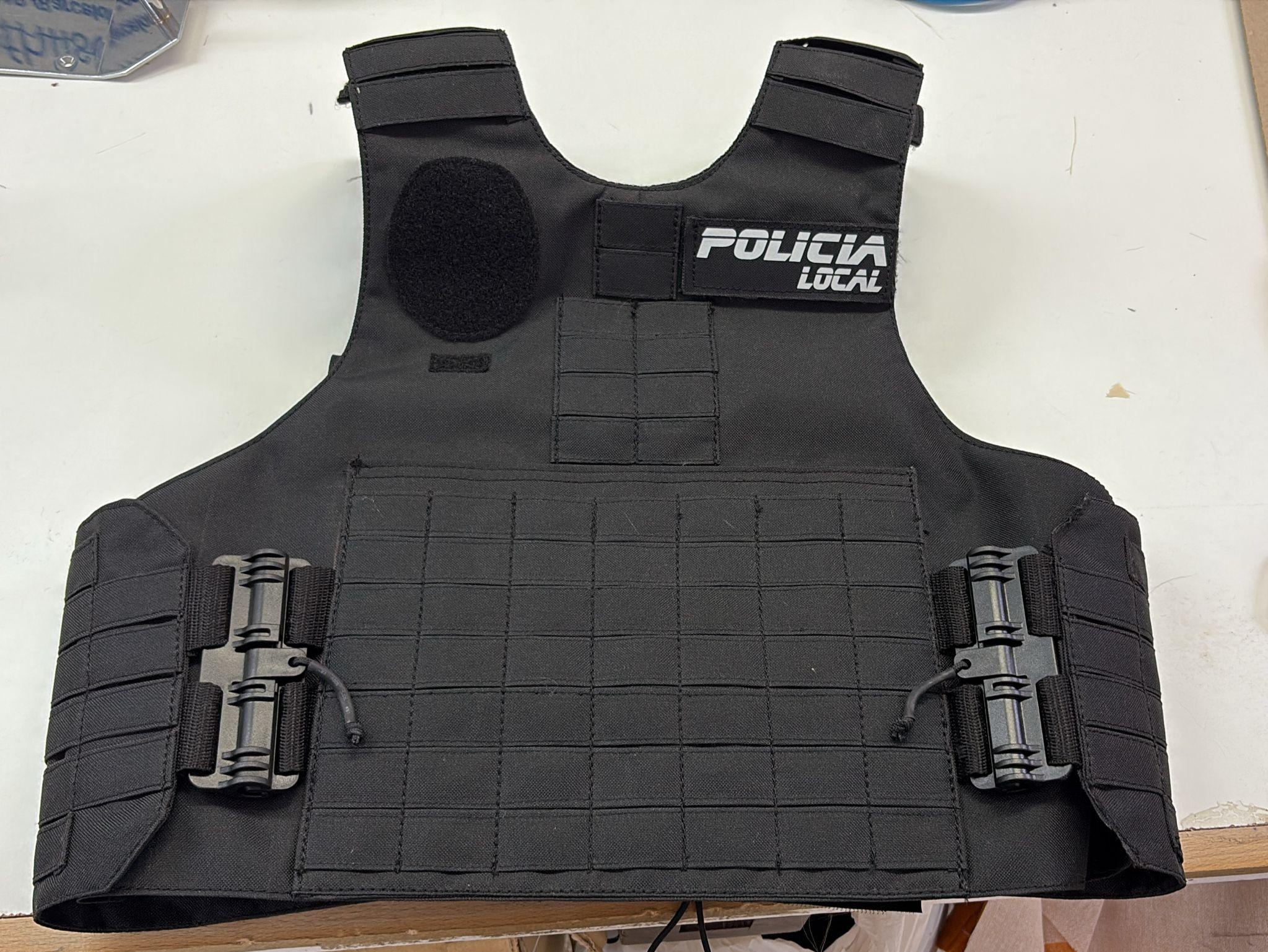 Costura de precisión en piel para interiores de automóvil - Tapicería Corium Valencia